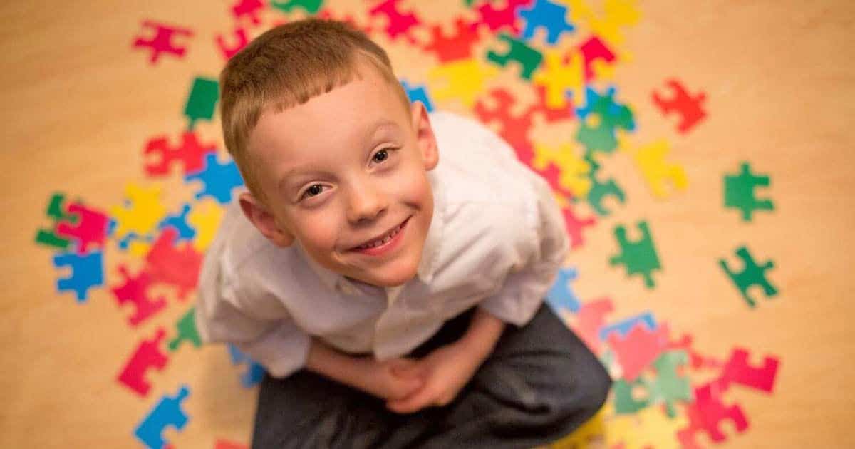 Nos teñimos de azul: Día Mundial de la Concienciación sobre el Autismo