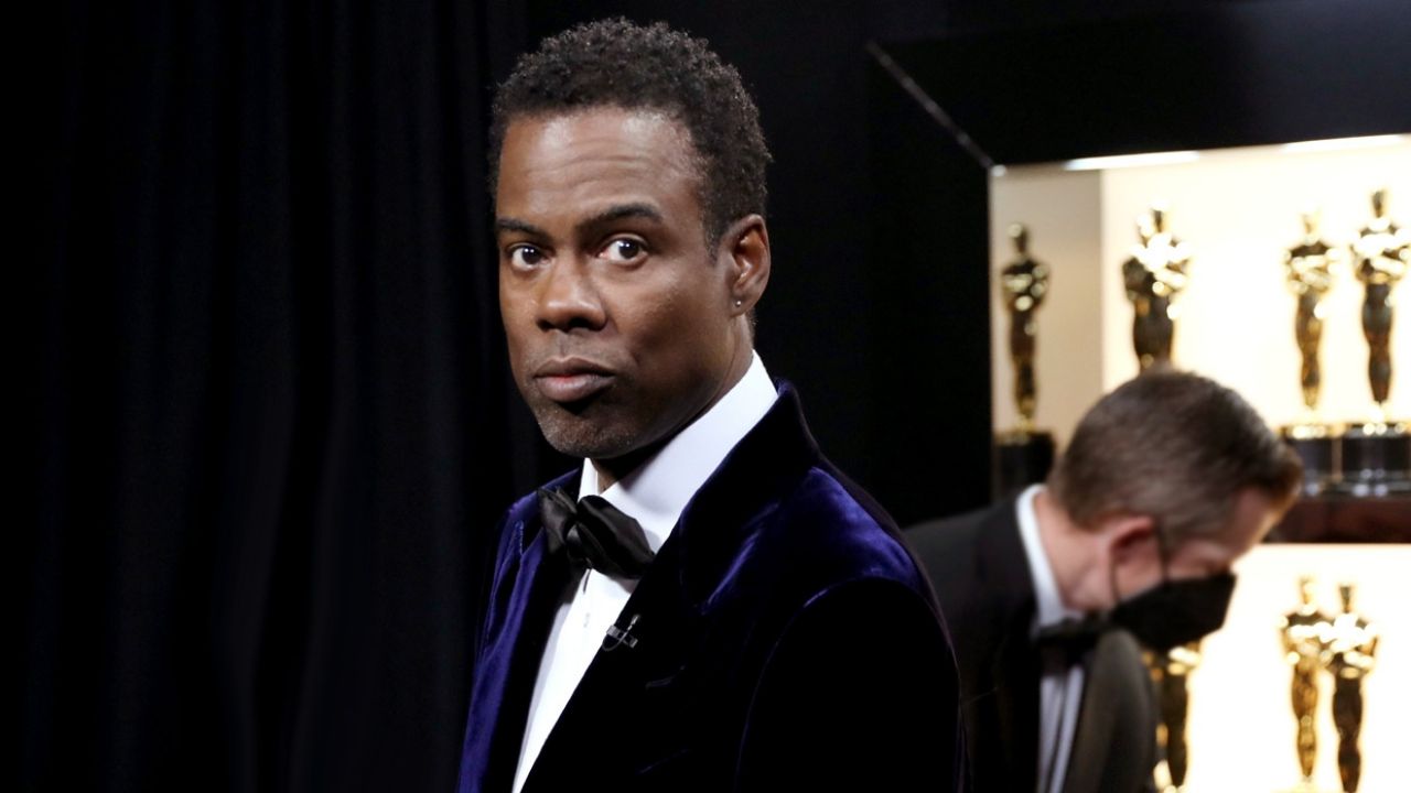 Chris Rock habla por primera vez sobre la bofetada en los premios Oscar.