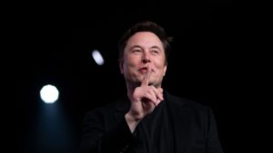 Oficialmente Elon Musk ya es dueño de Twitter