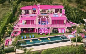 La Casa de Barbie cobra vida: Una experiencia de hospedaje única