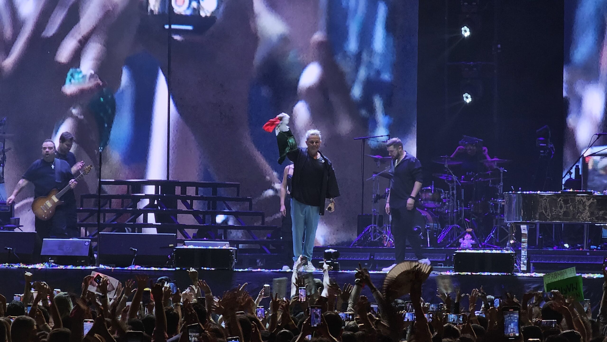 Alejandro Sanz le regala a Culiacán una noche inolvidable