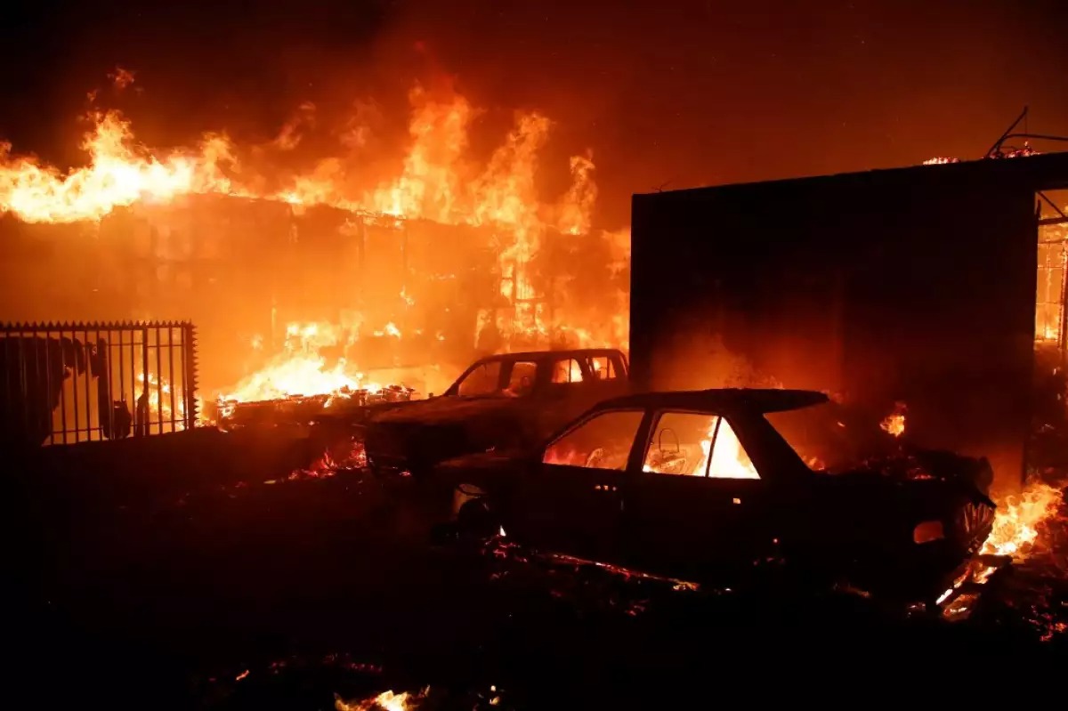 Más de 100 muertos dejan los incendios en Chile