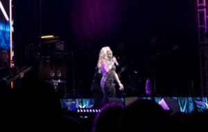 Con Amor Tour: La Dama de Hierro conquista a Culiacán con gran concierto