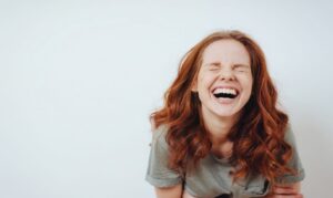 Día del humor: Conoce 3 beneficios de reír para la salud
