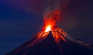 Ceniza en el cielo: nueva erupción del volcán Etna